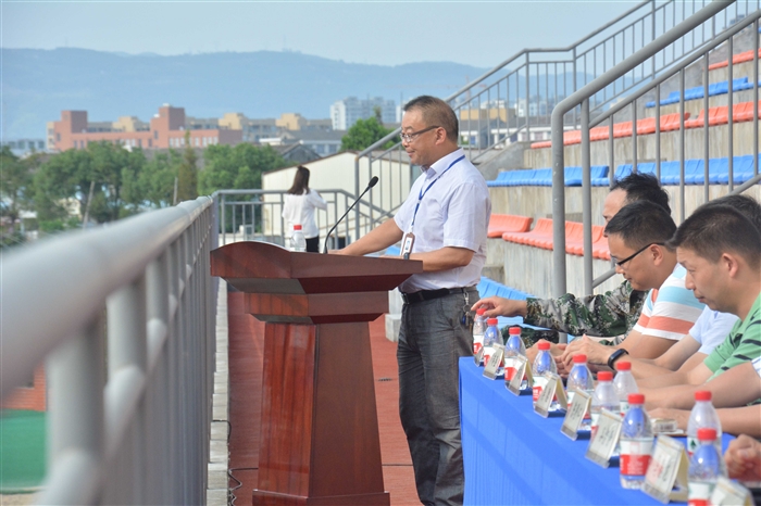 谷智静讲话.jpg 谷智静讲话.jpg