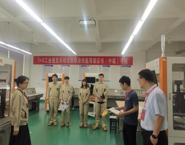 图片4.png 图片4.png