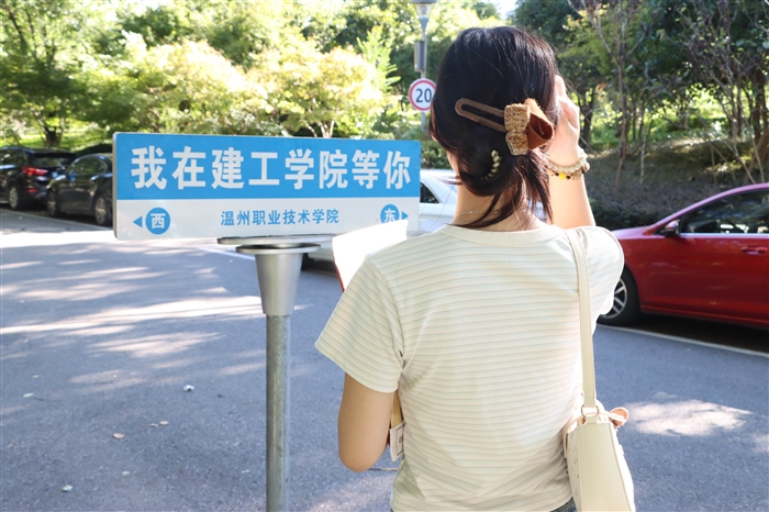 微信图片_20250916174307_215_225.jpg