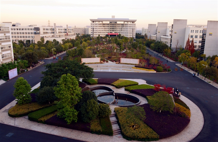 QQ图片20171121144608.jpg QQ图片20171121144608.jpg