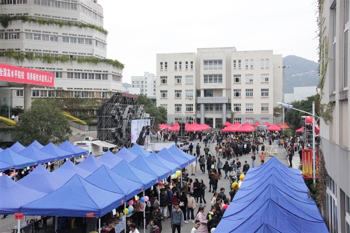 QQ图片20171214083439.jpg QQ图片20171214083439.jpg