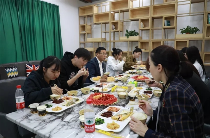 640.webp (6).jpg 640.webp (6).jpg