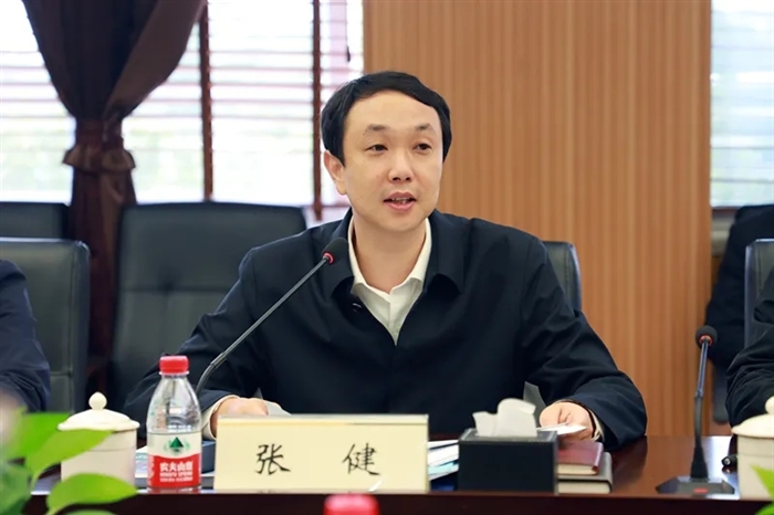 640.webp (2).jpg 640.webp (2).jpg