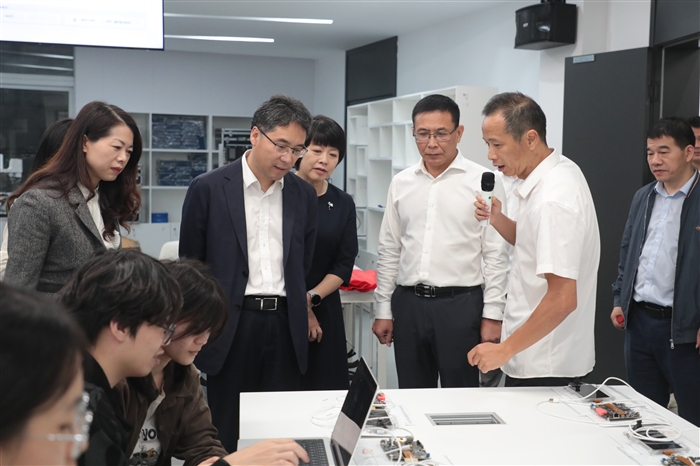 b98a4127652900bdba2fc1acd14875a.jpg b98a4127652900bdba2fc1acd14875a.jpg