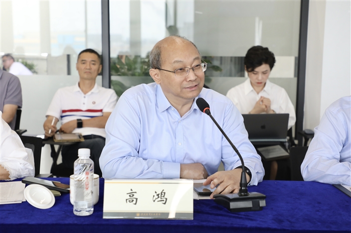 高鸿1.jpg