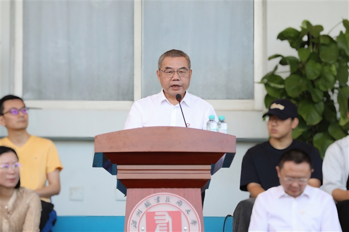 徐利群.jpg 徐利群.jpg